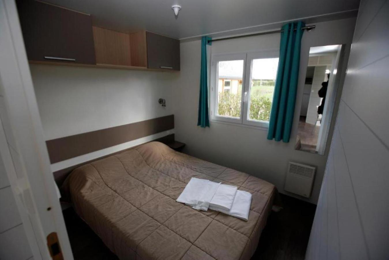 Camping Haliotis Pontorson Ruang foto